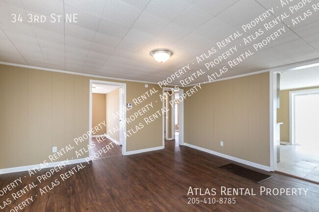 Building Photo - 34 3rd St NE