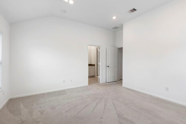 Building Photo - 21118 Rio San Jose Ct
