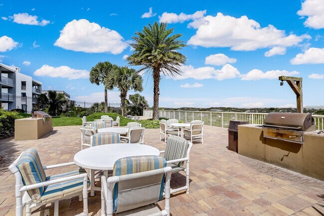 Building Photo - 3215 Jimmy Buffett Mem Hwy