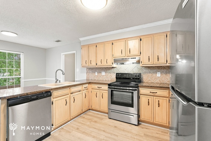 Building Photo - 4011 Villa Ln