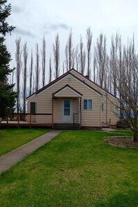 Building Photo - Farm House on Booth Ln