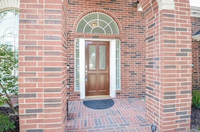 Building Photo - 20211 Canyon Ridge Ct