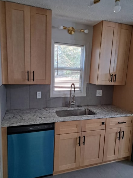 Building Photo - 3515 Miller St