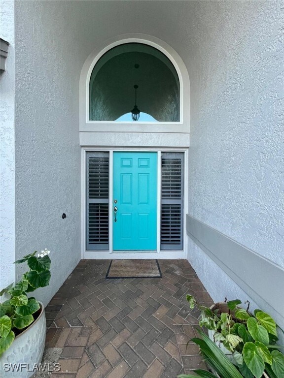 Building Photo - 10298 Boca Cir