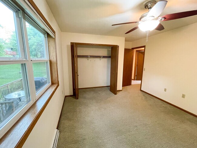 Building Photo - 2820 Warner Ln