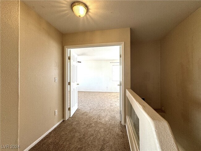 Building Photo - 8492 Canvas Vest Ct
