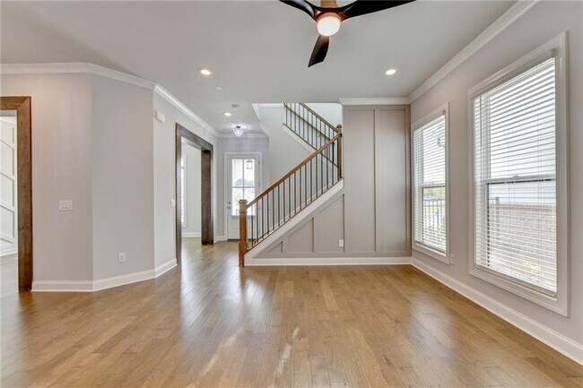 Building Photo - 4536 Molder Dr