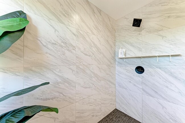 Building Photo - 8102 17th Ave W