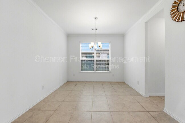 Building Photo - 1618 Rosedale Dr