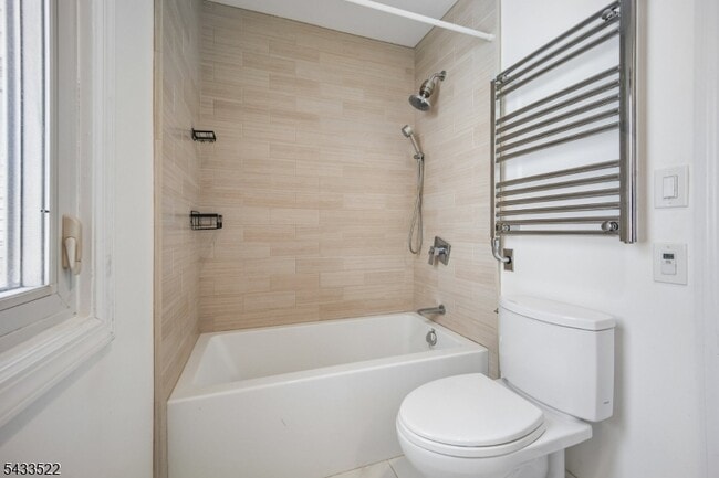 Building Photo - 5E Somerset Hills Village