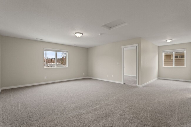 Building Photo - Spokane Valley Two-story - Available Now!