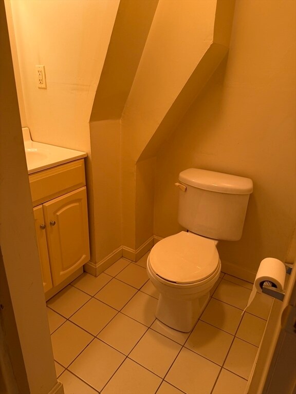 Building Photo - 87 Chestnut St