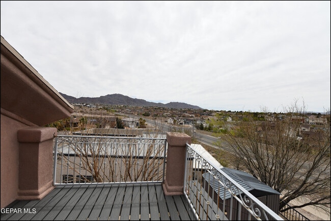 Building Photo - 7318 Corona Del Sol Dr