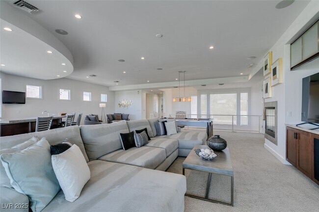 Building Photo - 483 Toucan Ridge Ct