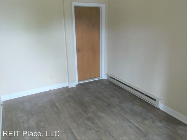 Building Photo - 854 Tryon Hill Dr