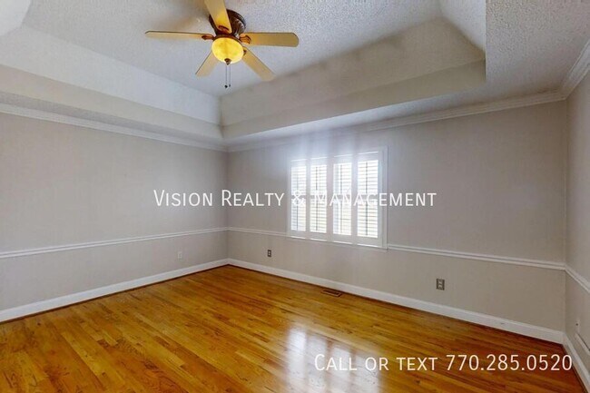Building Photo - 28 Summerwind Dr