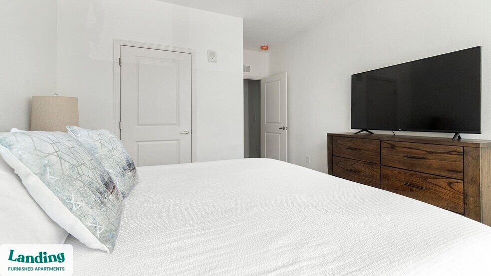 Building Photo - 1905 Promenade Way