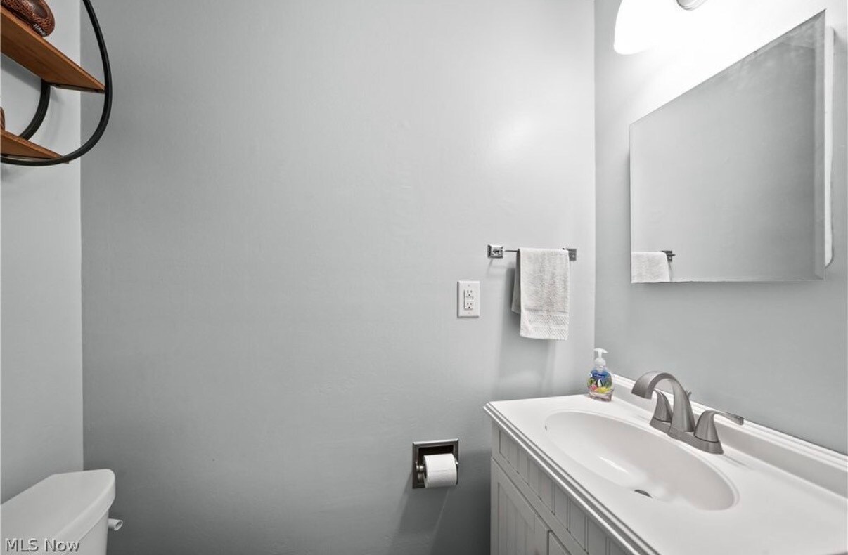 Building Photo - 1799 Higby Dr