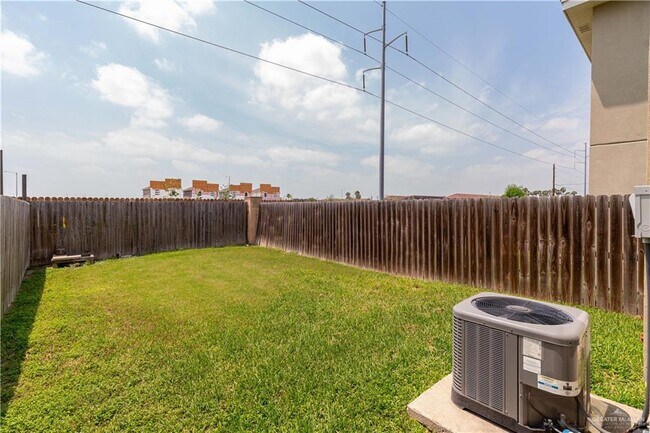 Building Photo - 2307 Taxco Ct