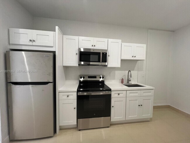 Building Photo - 12241 SW 81st Terrace