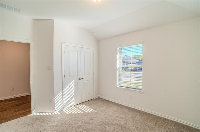 Building Photo - 1910 Blackbird Ln