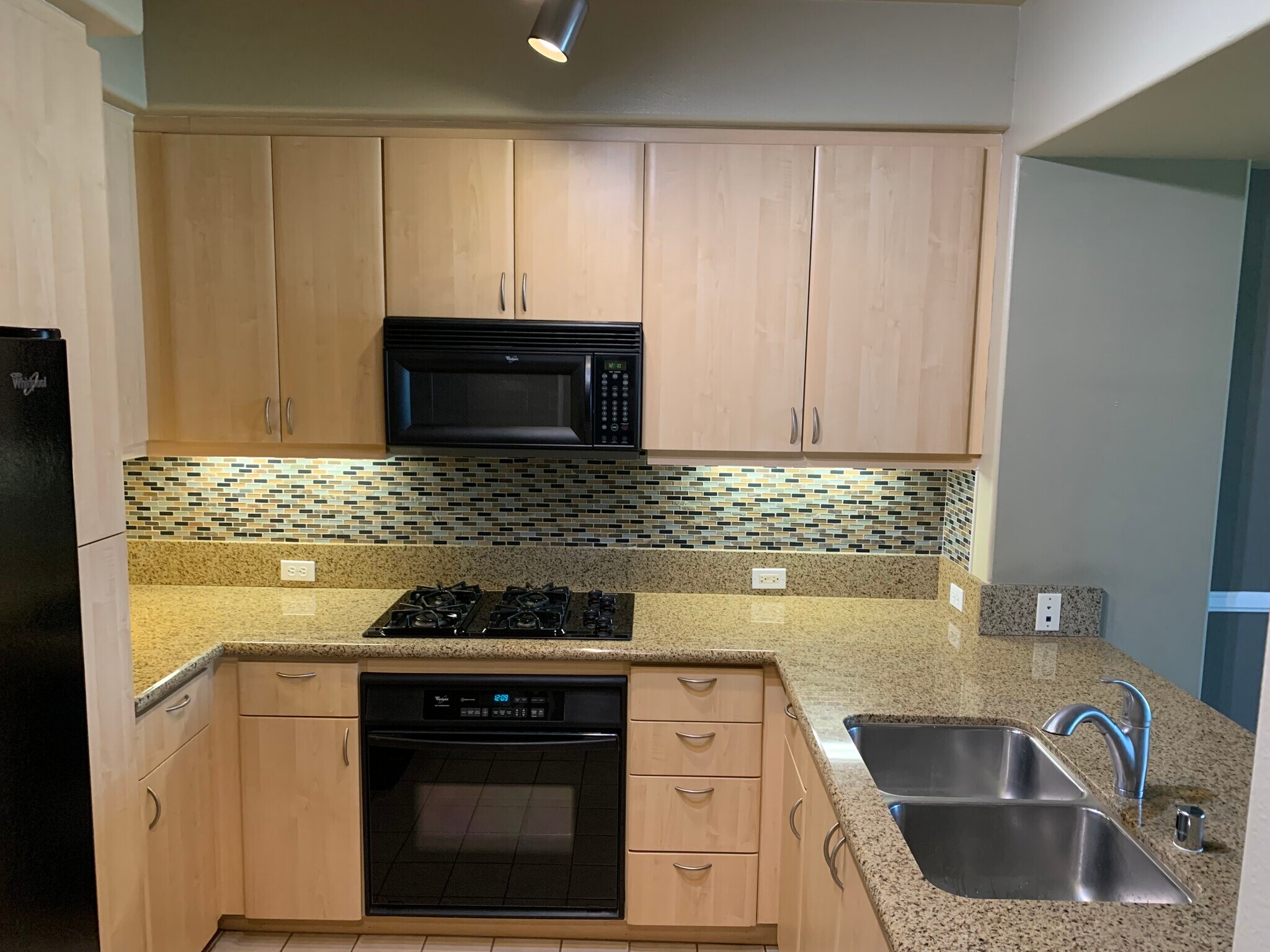 Building Photo - 8355 Station Village Ln