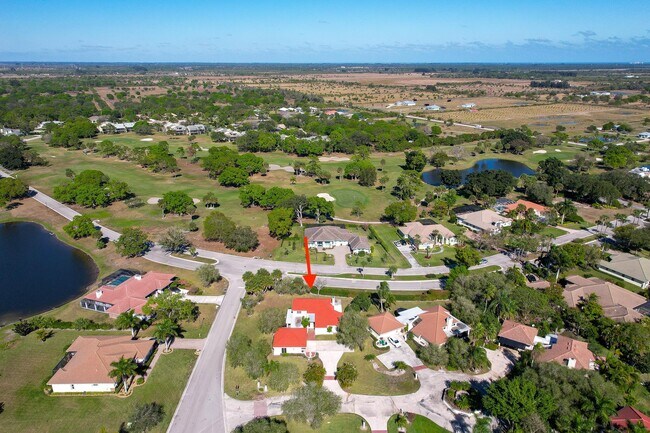 Building Photo - 3000 Conifer Dr