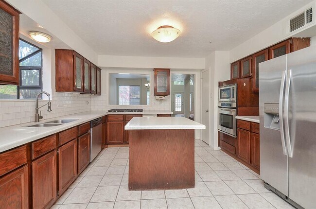 Building Photo - 12707 Sandri Ln