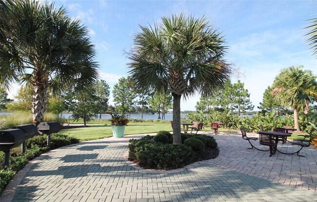 Building Photo - 10131 Audubon Trce Aly