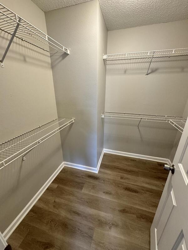 Building Photo - 1916 Chadberry Walk