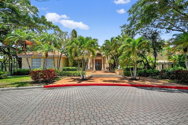 Building Photo - 1733 Village Blvd