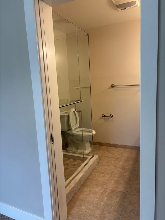 Building Photo - Charming Updated Home Near Fernan Lake & D...