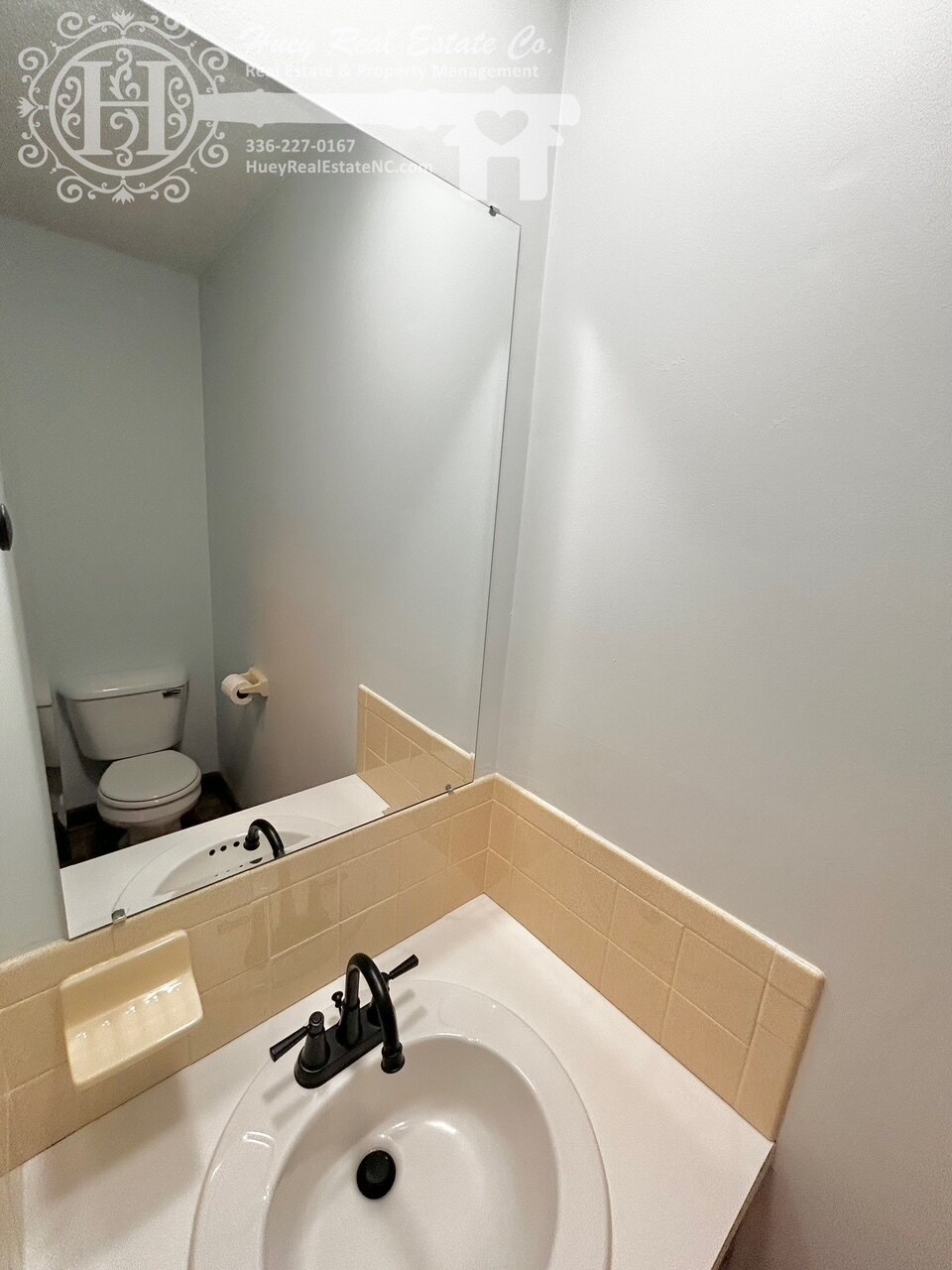 Building Photo - 296 7th St