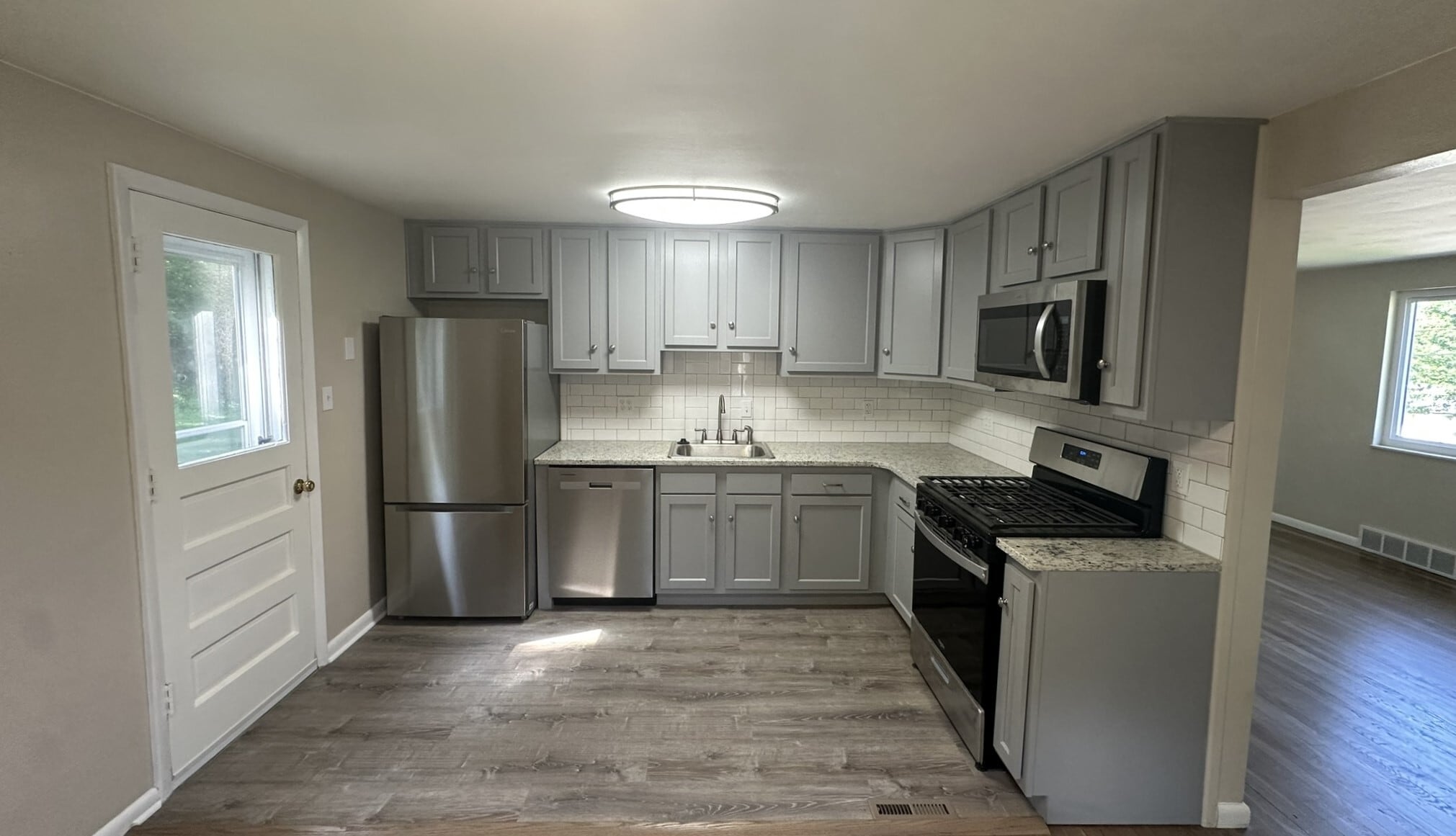 Building Photo - 416 Macbeth Dr