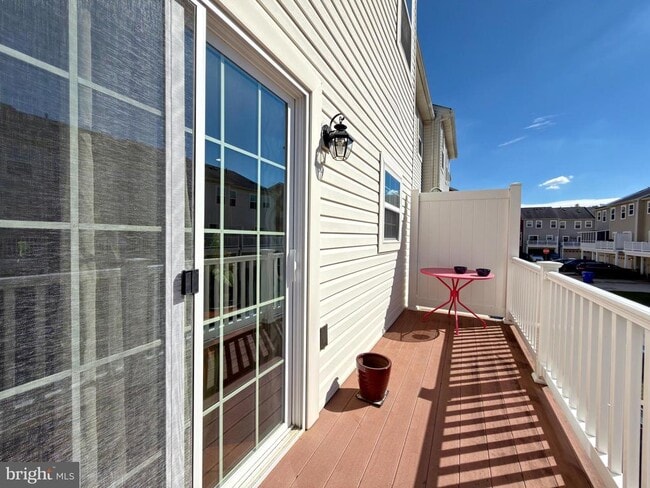 Building Photo - 2711 Coppersmith Pl