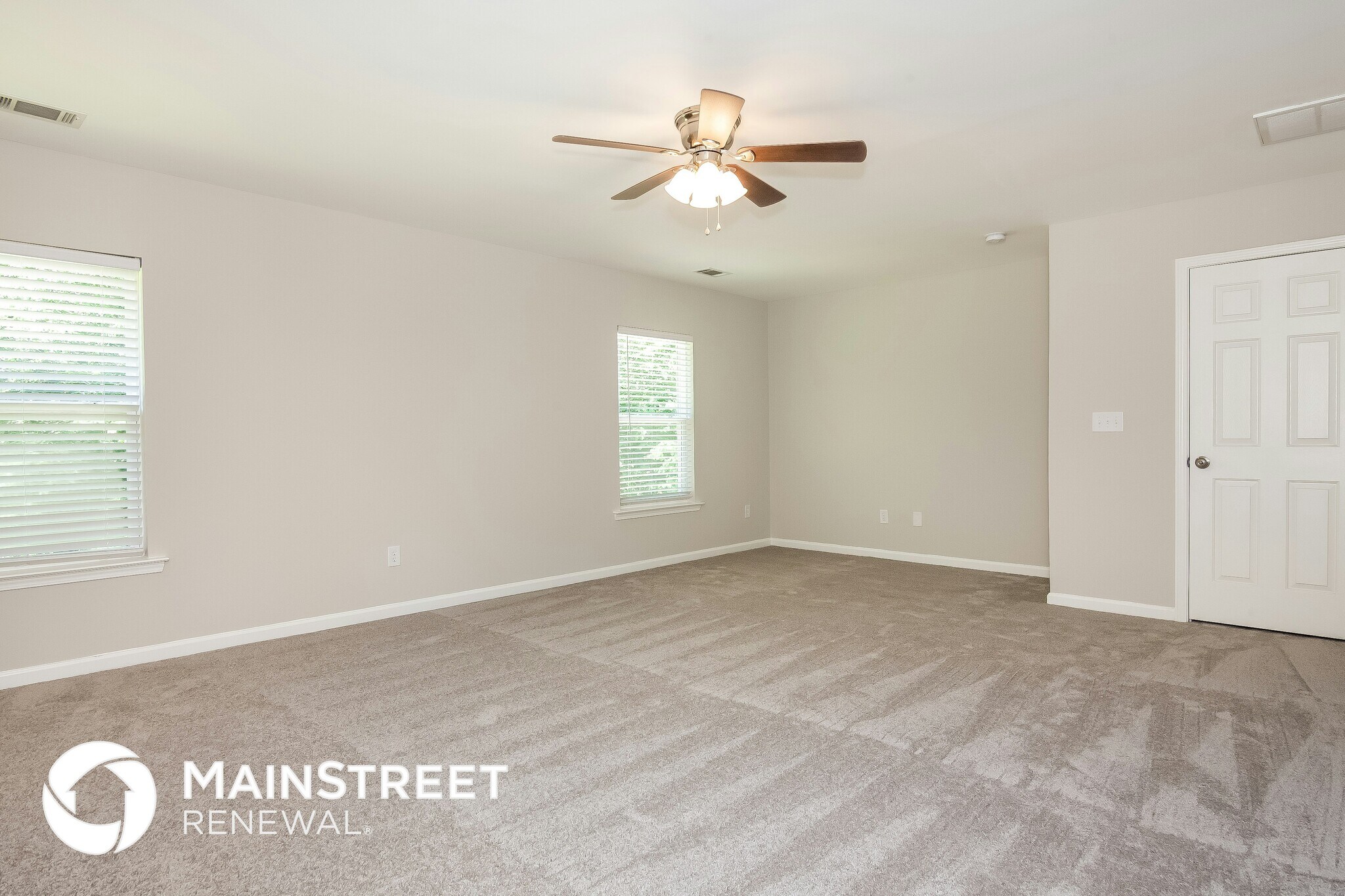 Building Photo - 2517 Harwood Hills Ln