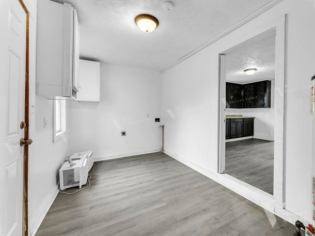 Building Photo - Cozy One-Bedroom, One-Bath Home For Rent i...