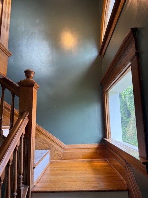 Building Photo - 1024 W Front St