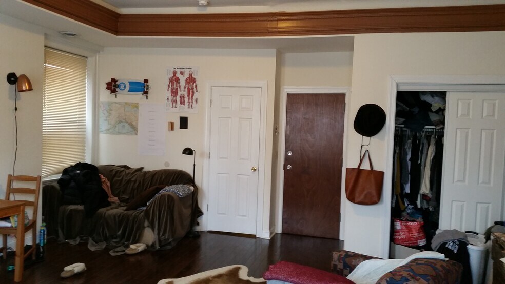 front bedroom - 4228 Spruce St