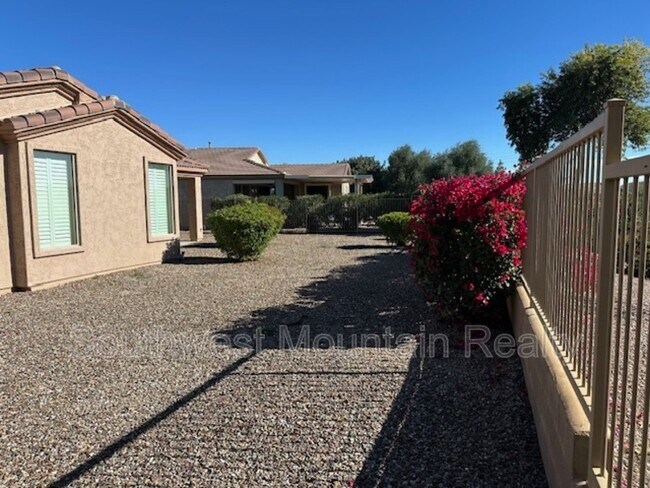 Building Photo - 4245 E Ficus Way