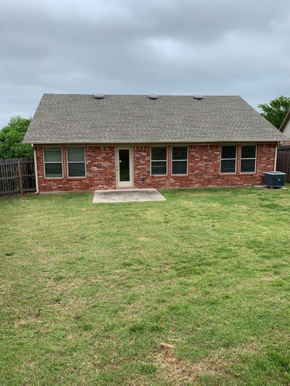 Building Photo - 3500 Frederick Dr