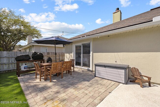 Building Photo - 13948 Spoonbill St N