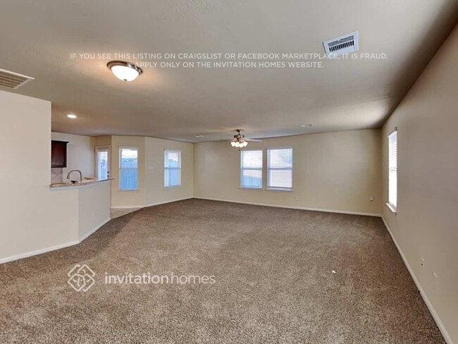 Building Photo - 5902 Deep S Dr