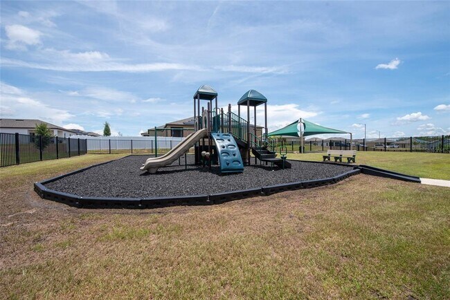 Building Photo - 901 Orchid Grove Blvd