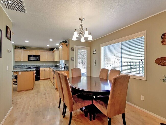 Building Photo - Beautiful Cedar Mill Craftsman on a Corner Lot with 4 Bedrooms + Den, Large Backyard, Solar & EV ...