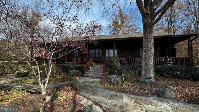 Building Photo - 18304 Hawkins Rd