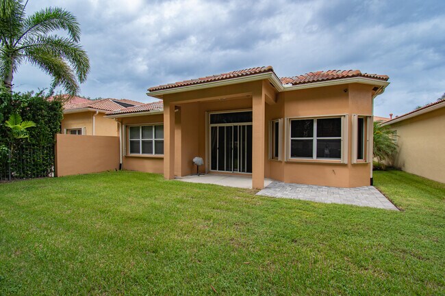 Building Photo - 10265 Isle Wynd Ct