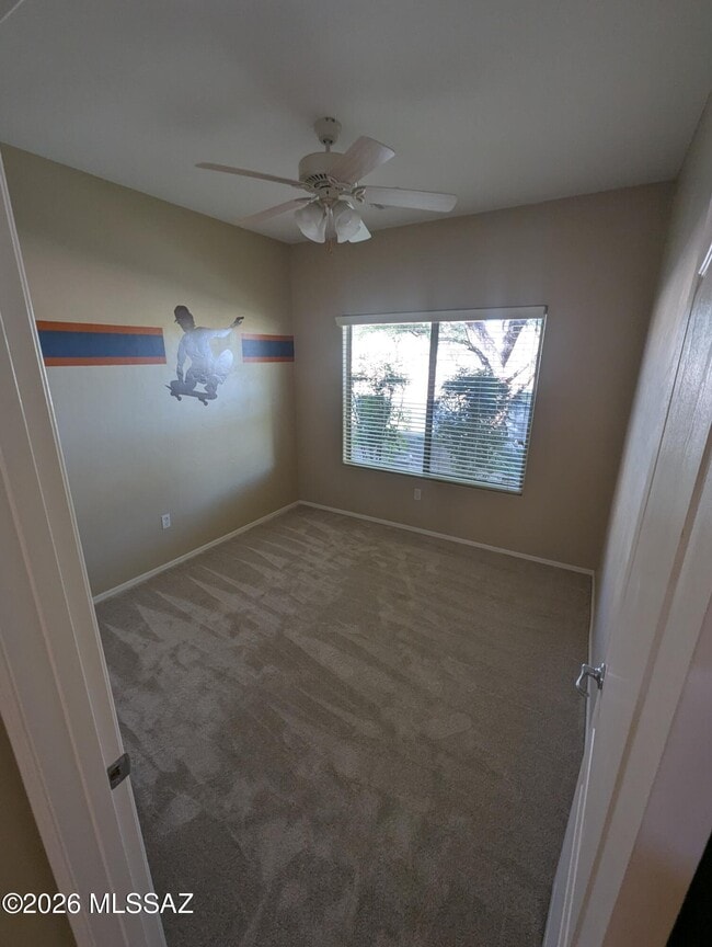 Building Photo - 651 W Sonatina Ln