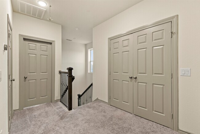 Building Photo - 2123 Sequoia Woods Dr
