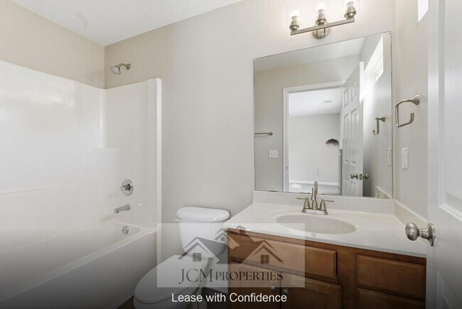 Building Photo - 2016 Willis Dr